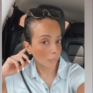 Meet your Posher, Christine